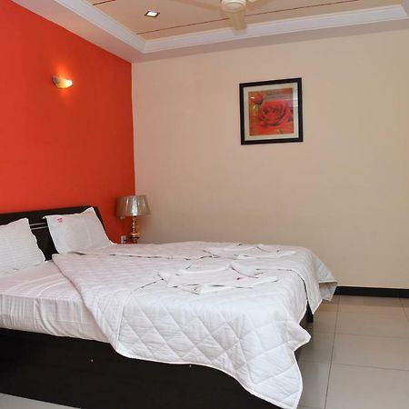 Hotel Subhalakshmi Palace Karaikkudi Εξωτερικό φωτογραφία